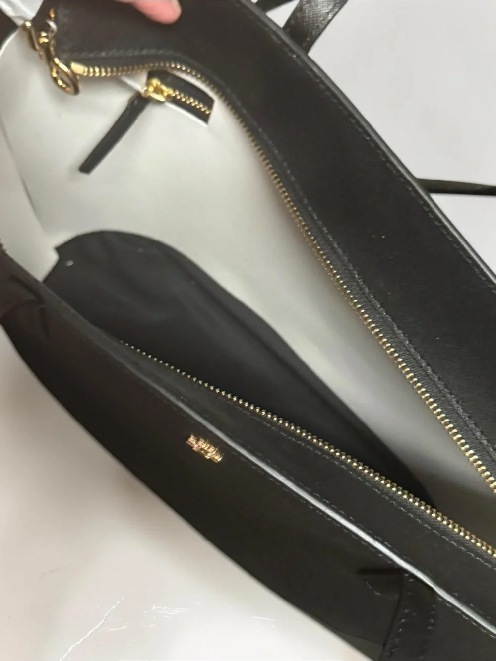 Tory Burch Emerson Small Top Zip Tote NWT